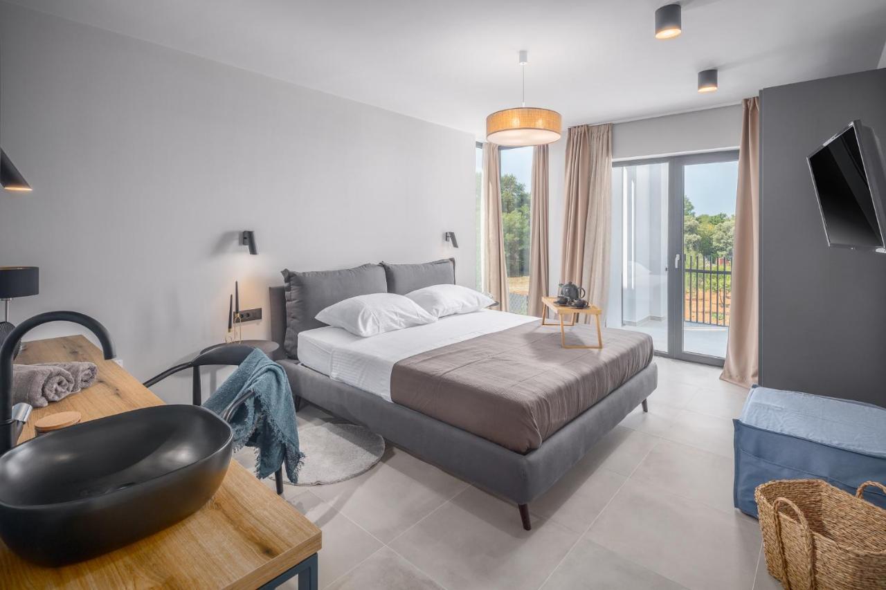 Villa Grota Porec Luaran gambar